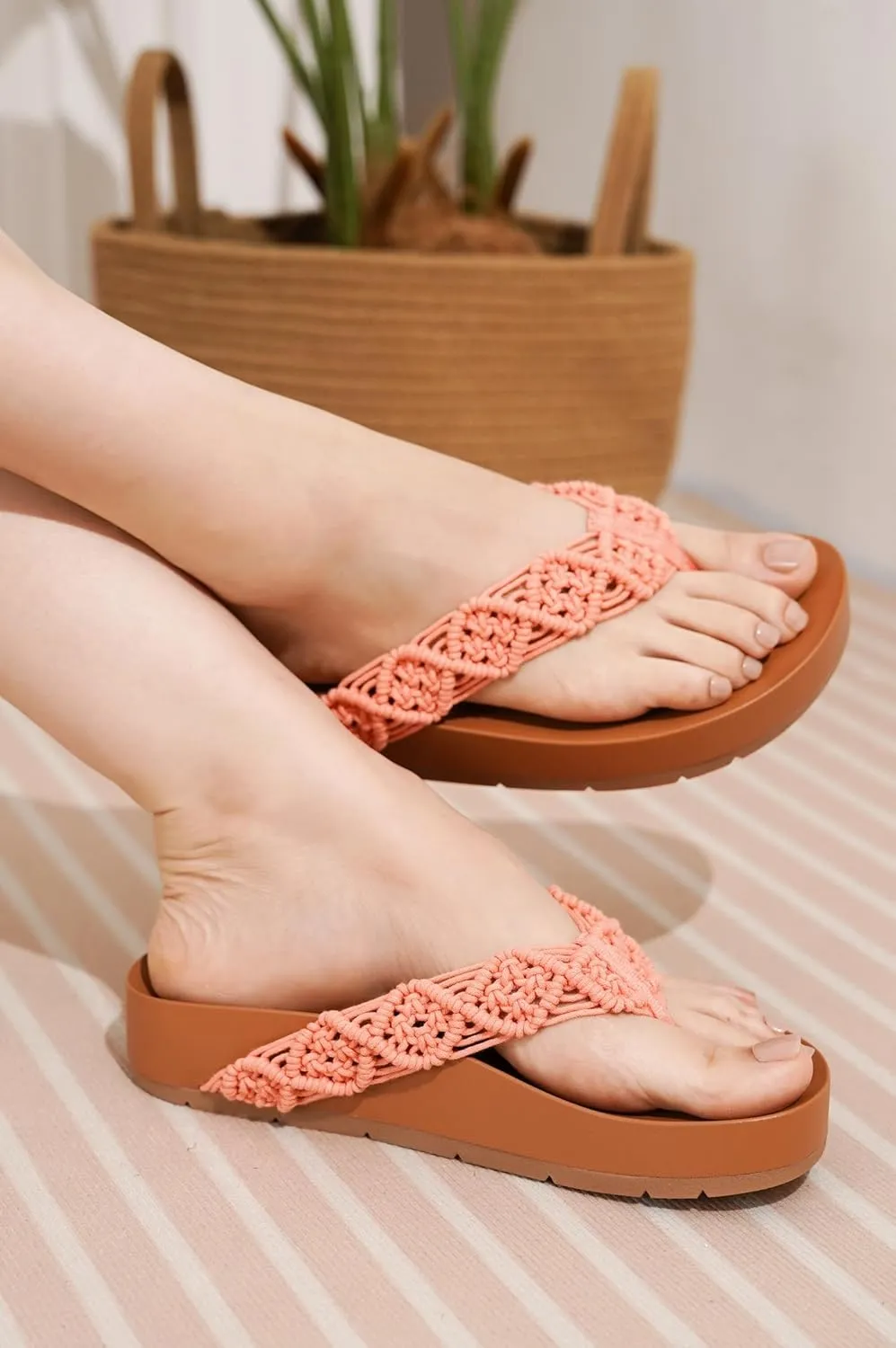 Project Cloud Womens Sandals  Comfortable Crochet Flip Flops for Women with Memory Foam Insole  Lightweight Fashion Sandals for Women 2025  Womens Flip Flops for Summer (Hammock)